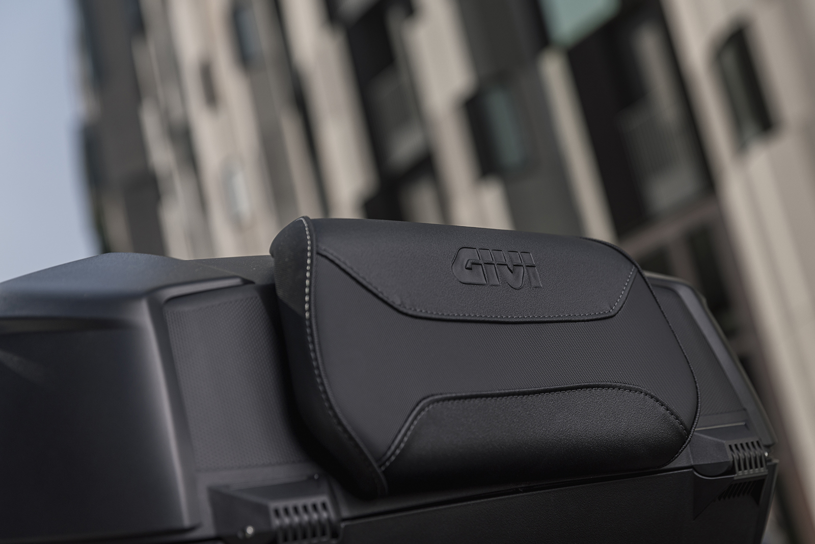 Givi - V49