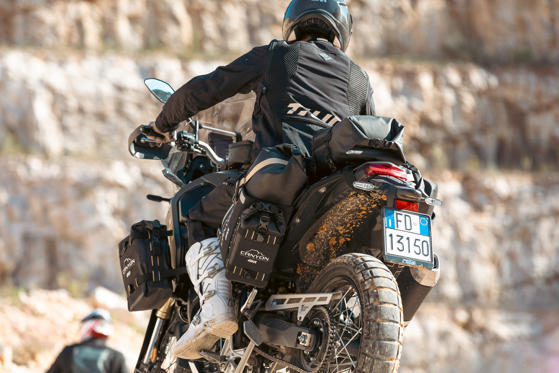 GIVI CANYON