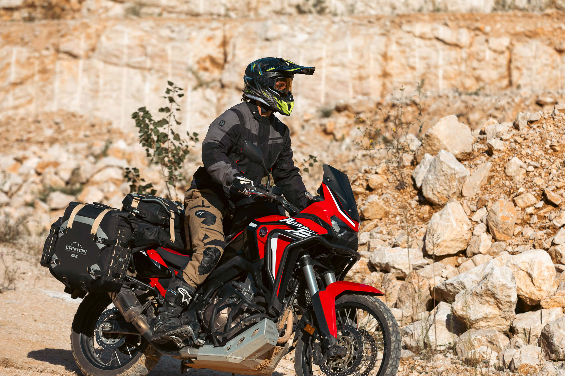 GIVI CANYON